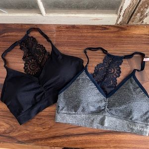 Two Daisy Fuentes Sport Bras with Lace Size M